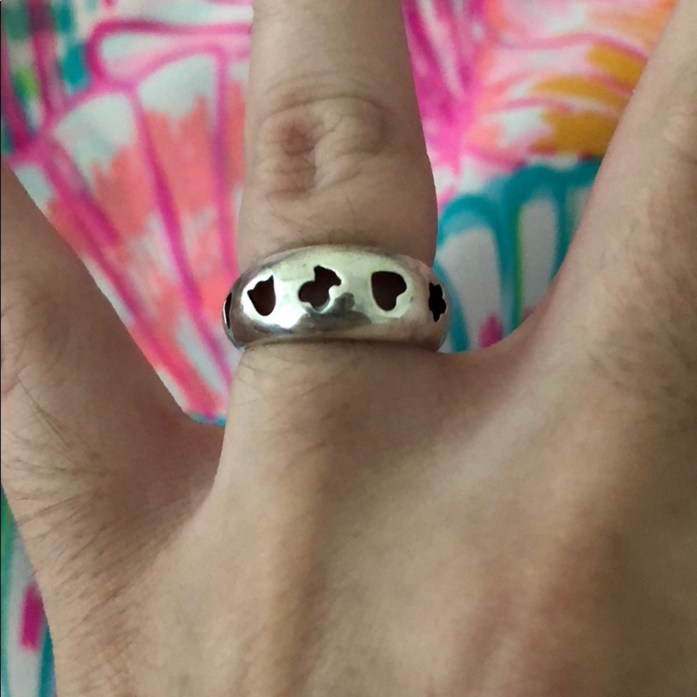 Tous ring